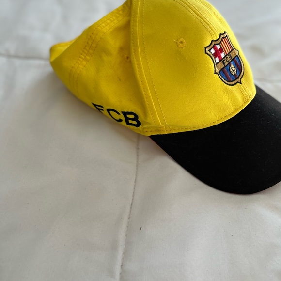 Women or men FCB Barcelona hat authentic from Spain - Picture 2 of 3